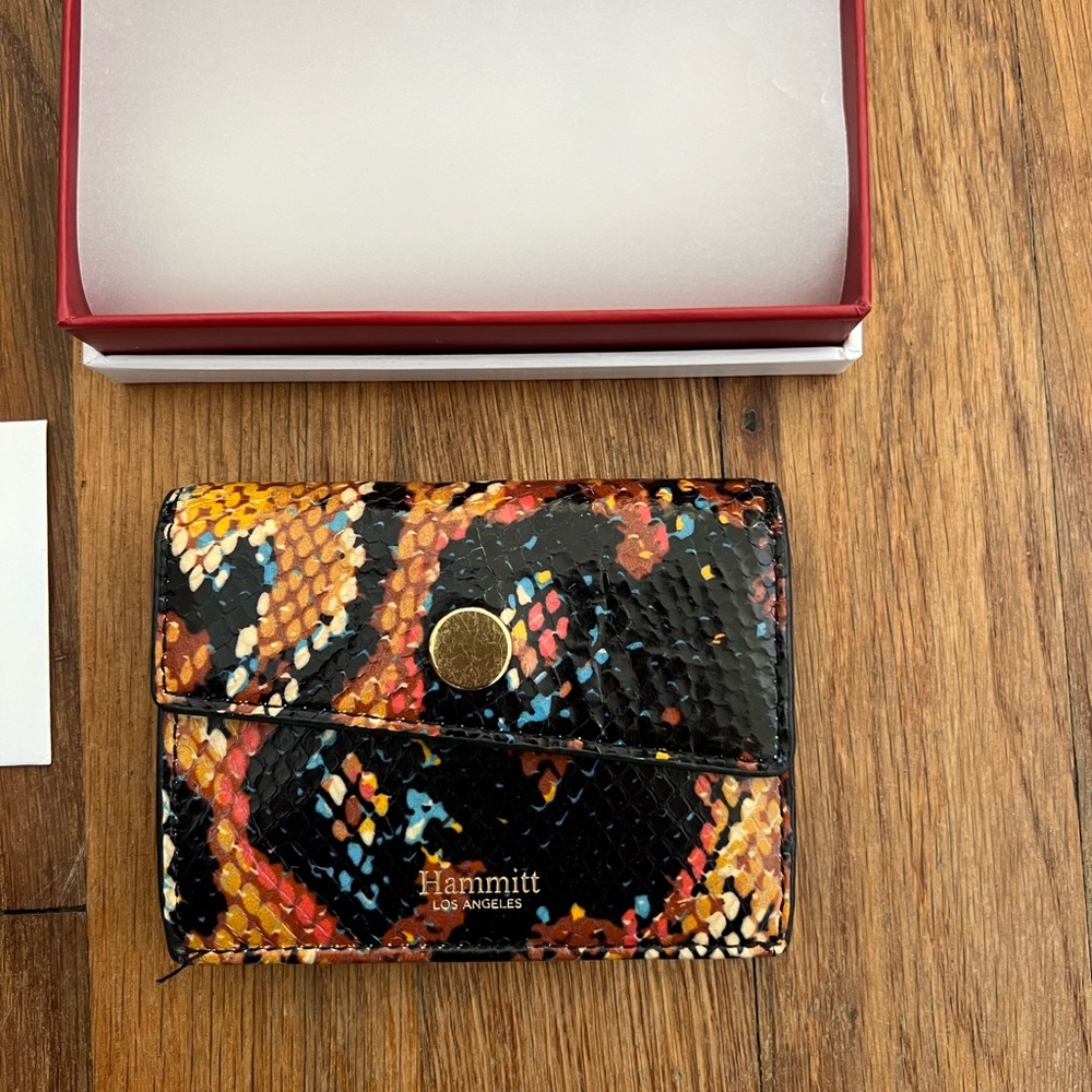 Hammitt coin and card small wallet